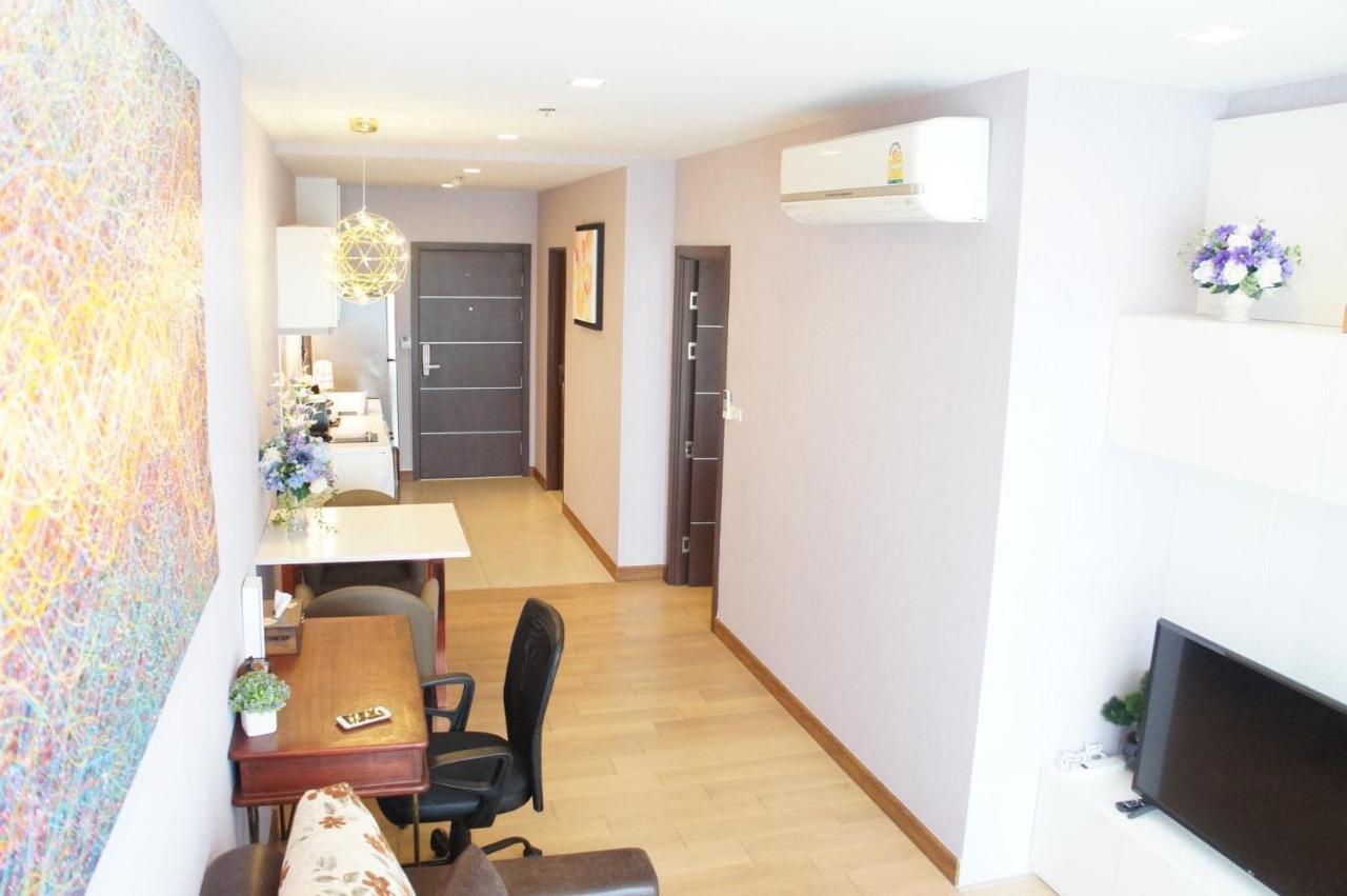 The Astra Chiang Mai Family Room Extérieur photo